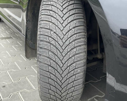 Черный Фольксваген Гольф, объемом двигателя 1.6 л и пробегом 202 тыс. км за 6600 $, фото 16 на Automoto.ua