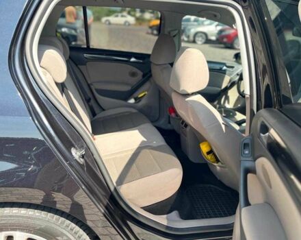 Черный Фольксваген Гольф, объемом двигателя 2 л и пробегом 131 тыс. км за 7700 $, фото 22 на Automoto.ua