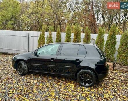 Черный Фольксваген Гольф, объемом двигателя 1.6 л и пробегом 215 тыс. км за 6300 $, фото 6 на Automoto.ua