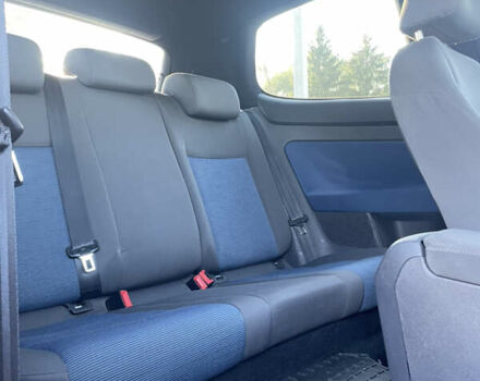 Черный Фольксваген Гольф, объемом двигателя 1.6 л и пробегом 340 тыс. км за 4999 $, фото 15 на Automoto.ua