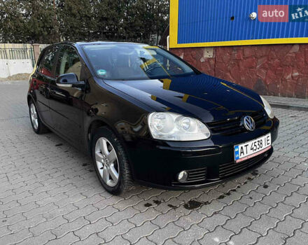 Черный Фольксваген Гольф, объемом двигателя 1.39 л и пробегом 196 тыс. км за 6300 $, фото 6 на Automoto.ua