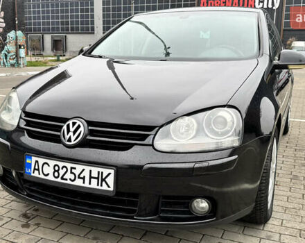Черный Фольксваген Гольф, объемом двигателя 1.39 л и пробегом 242 тыс. км за 6999 $, фото 2 на Automoto.ua