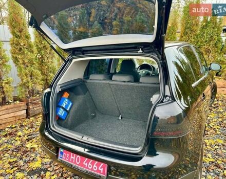 Черный Фольксваген Гольф, объемом двигателя 1.6 л и пробегом 215 тыс. км за 6300 $, фото 107 на Automoto.ua