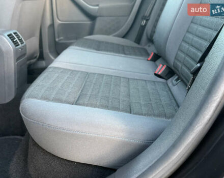 Чорний Фольксваген Гольф, об'ємом двигуна 1.4 л та пробігом 211 тис. км за 5650 $, фото 48 на Automoto.ua