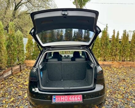 Черный Фольксваген Гольф, объемом двигателя 1.6 л и пробегом 215 тыс. км за 6300 $, фото 16 на Automoto.ua