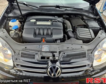 Черный Фольксваген Гольф, объемом двигателя 1.6 л и пробегом 212 тыс. км за 7099 $, фото 12 на Automoto.ua