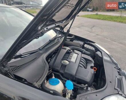 Черный Фольксваген Гольф, объемом двигателя 1.6 л и пробегом 198 тыс. км за 6499 $, фото 34 на Automoto.ua