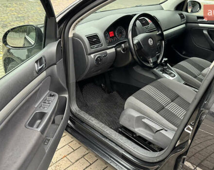 Черный Фольксваген Гольф, объемом двигателя 1.39 л и пробегом 242 тыс. км за 6999 $, фото 10 на Automoto.ua