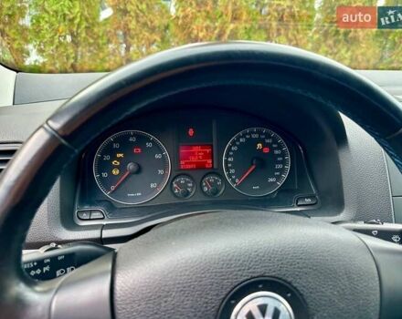 Черный Фольксваген Гольф, объемом двигателя 1.6 л и пробегом 215 тыс. км за 6300 $, фото 59 на Automoto.ua