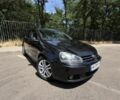 Черный Фольксваген Гольф, объемом двигателя 1.4 л и пробегом 250 тыс. км за 5500 $, фото 1 на Automoto.ua