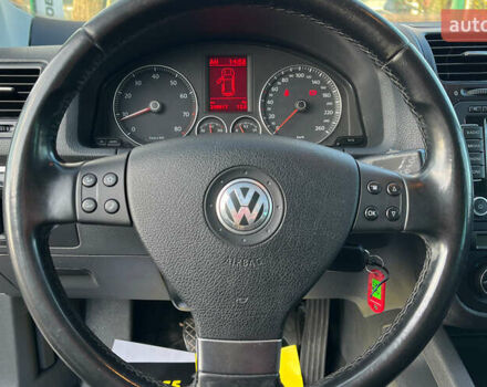 Черный Фольксваген Гольф, объемом двигателя 1.4 л и пробегом 248 тыс. км за 6999 $, фото 11 на Automoto.ua