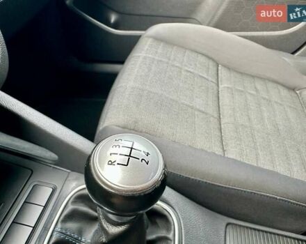 Черный Фольксваген Гольф, объемом двигателя 1.6 л и пробегом 215 тыс. км за 6300 $, фото 65 на Automoto.ua