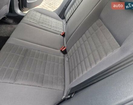 Чорний Фольксваген Гольф, об'ємом двигуна 1.6 л та пробігом 255 тис. км за 6299 $, фото 121 на Automoto.ua