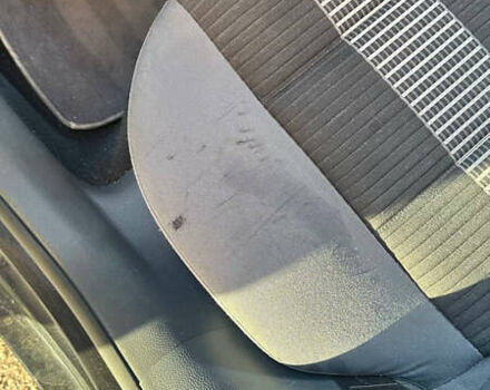 Чорний Фольксваген Гольф, об'ємом двигуна 1.6 л та пробігом 230 тис. км за 7600 $, фото 26 на Automoto.ua