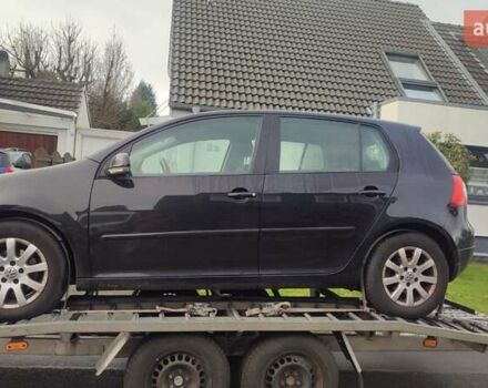 Черный Фольксваген Гольф, объемом двигателя 1.6 л и пробегом 242 тыс. км за 5850 $, фото 4 на Automoto.ua