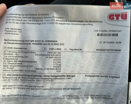 Черный Фольксваген Гольф, объемом двигателя 1.4 л и пробегом 211 тыс. км за 5690 $, фото 93 на Automoto.ua