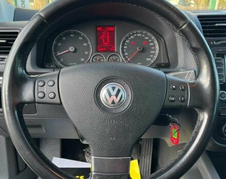 Черный Фольксваген Гольф, объемом двигателя 1.4 л и пробегом 248 тыс. км за 6999 $, фото 11 на Automoto.ua