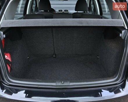 Черный Фольксваген Гольф, объемом двигателя 1.6 л и пробегом 217 тыс. км за 7700 $, фото 29 на Automoto.ua