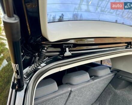 Черный Фольксваген Гольф, объемом двигателя 1.6 л и пробегом 215 тыс. км за 6300 $, фото 99 на Automoto.ua