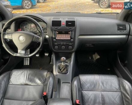 Черный Фольксваген Гольф, объемом двигателя 1.9 л и пробегом 266 тыс. км за 6400 $, фото 15 на Automoto.ua