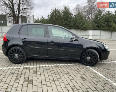Черный Фольксваген Гольф, объемом двигателя 0 л и пробегом 240 тыс. км за 6600 $, фото 3 на Automoto.ua