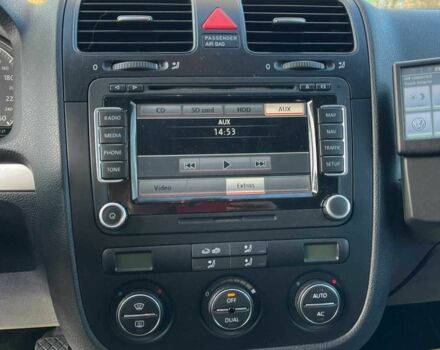 Черный Фольксваген Гольф, объемом двигателя 1.4 л и пробегом 248 тыс. км за 6999 $, фото 13 на Automoto.ua