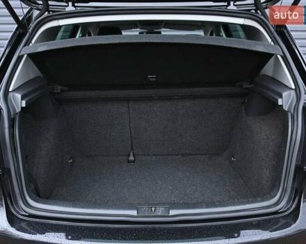 Черный Фольксваген Гольф, объемом двигателя 1.39 л и пробегом 221 тыс. км за 6800 $, фото 22 на Automoto.ua