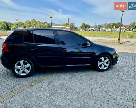 Черный Фольксваген Гольф, объемом двигателя 1.4 л и пробегом 215 тыс. км за 5999 $, фото 6 на Automoto.ua