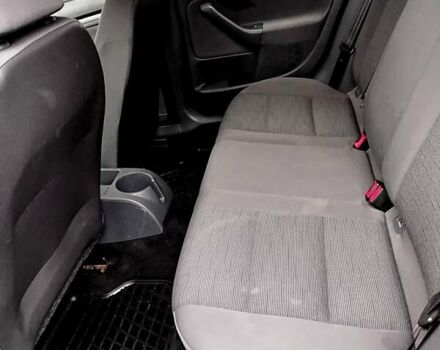 Черный Фольксваген Гольф, объемом двигателя 1.4 л и пробегом 230 тыс. км за 5999 $, фото 13 на Automoto.ua