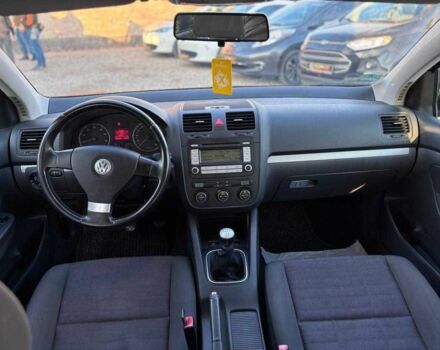 Черный Фольксваген Гольф, объемом двигателя 1.6 л и пробегом 198 тыс. км за 6999 $, фото 14 на Automoto.ua