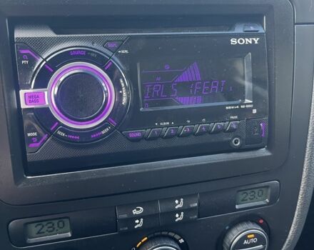 Чорний Фольксваген Гольф, об'ємом двигуна 1.6 л та пробігом 211 тис. км за 6350 $, фото 4 на Automoto.ua