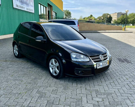 Черный Фольксваген Гольф, объемом двигателя 1.4 л и пробегом 215 тыс. км за 5999 $, фото 1 на Automoto.ua