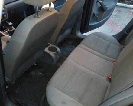 Черный Фольксваген Гольф, объемом двигателя 1.9 л и пробегом 315 тыс. км за 6800 $, фото 22 на Automoto.ua