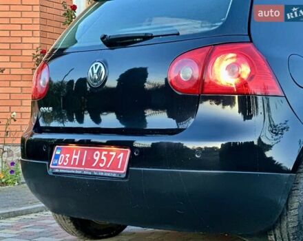 Чорний Фольксваген Гольф, об'ємом двигуна 1.6 л та пробігом 195 тис. км за 6399 $, фото 15 на Automoto.ua