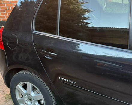 Чорний Фольксваген Гольф, об'ємом двигуна 1.6 л та пробігом 230 тис. км за 7600 $, фото 17 на Automoto.ua