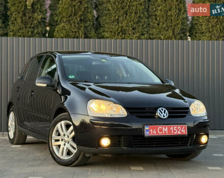 Черный Фольксваген Гольф, объемом двигателя 1.4 л и пробегом 211 тыс. км за 5690 $, фото 88 на Automoto.ua