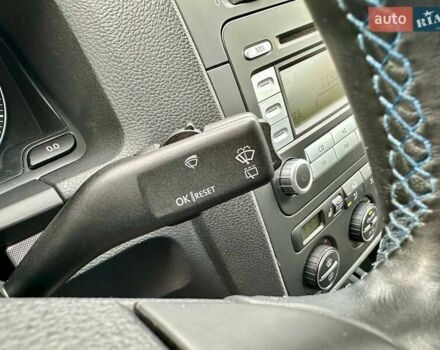 Черный Фольксваген Гольф, объемом двигателя 1.6 л и пробегом 215 тыс. км за 6300 $, фото 61 на Automoto.ua