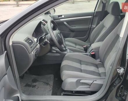 Чорний Фольксваген Гольф, об'ємом двигуна 1.4 л та пробігом 181 тис. км за 6500 $, фото 15 на Automoto.ua