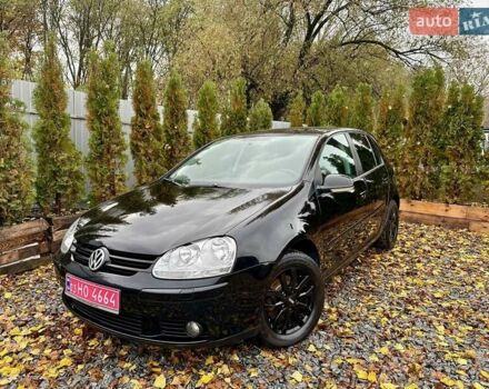 Черный Фольксваген Гольф, объемом двигателя 1.6 л и пробегом 215 тыс. км за 6300 $, фото 129 на Automoto.ua