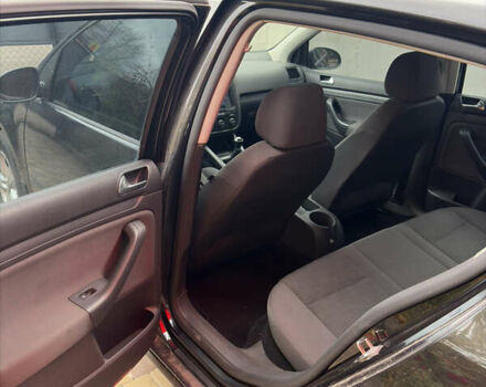 Черный Фольксваген Гольф, объемом двигателя 1.9 л и пробегом 141 тыс. км за 6900 $, фото 8 на Automoto.ua