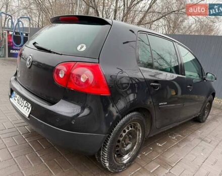 Черный Фольксваген Гольф, объемом двигателя 1.6 л и пробегом 225 тыс. км за 7300 $, фото 16 на Automoto.ua