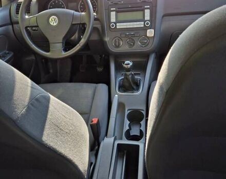 Черный Фольксваген Гольф, объемом двигателя 1.4 л и пробегом 276 тыс. км за 6600 $, фото 2 на Automoto.ua