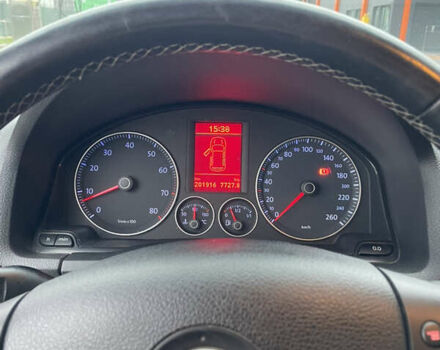 Черный Фольксваген Гольф, объемом двигателя 1.6 л и пробегом 202 тыс. км за 6600 $, фото 8 на Automoto.ua