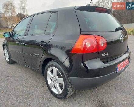 Черный Фольксваген Гольф, объемом двигателя 1.6 л и пробегом 198 тыс. км за 6499 $, фото 8 на Automoto.ua