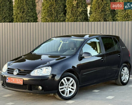 Черный Фольксваген Гольф, объемом двигателя 1.4 л и пробегом 211 тыс. км за 5690 $, фото 4 на Automoto.ua