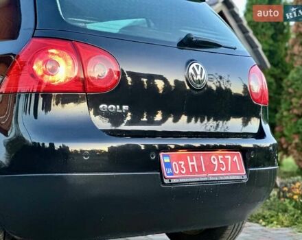 Чорний Фольксваген Гольф, об'ємом двигуна 1.6 л та пробігом 195 тис. км за 6399 $, фото 14 на Automoto.ua