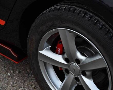 Черный Фольксваген Гольф, объемом двигателя 1.6 л и пробегом 223 тыс. км за 6999 $, фото 6 на Automoto.ua