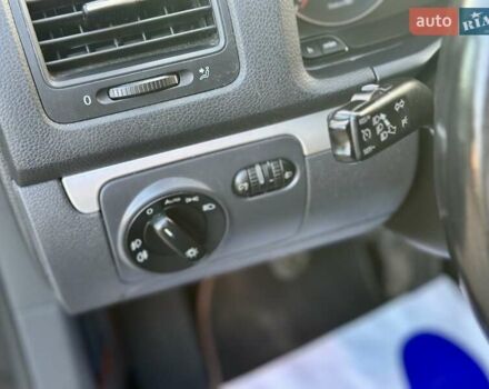 Чорний Фольксваген Гольф, об'ємом двигуна 1.6 л та пробігом 195 тис. км за 6399 $, фото 19 на Automoto.ua