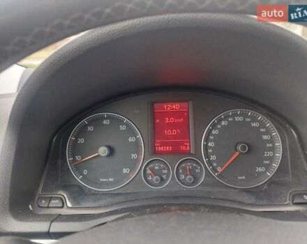 Черный Фольксваген Гольф, объемом двигателя 1.6 л и пробегом 198 тыс. км за 6499 $, фото 17 на Automoto.ua