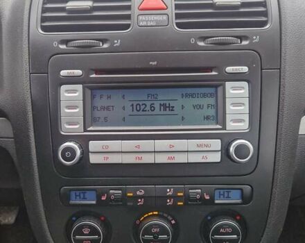 Чорний Фольксваген Гольф, об'ємом двигуна 1.6 л та пробігом 255 тис. км за 6299 $, фото 127 на Automoto.ua